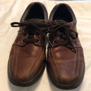 Clark’s lace up brown soft cushion casual shoes